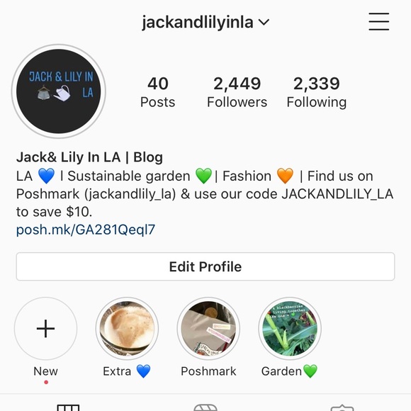 Life is a party, dress like it! - Picture 2 of 10